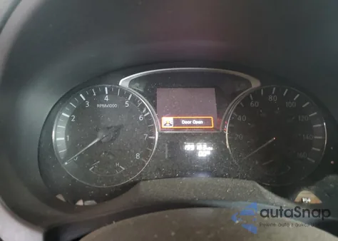 2015 Nissan Altima 2.5 z USA, uszkodzony, nr VIN 1N4AL3AP2FN399035